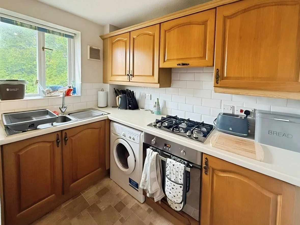 Newry Court, Chester, CH2, photo 4