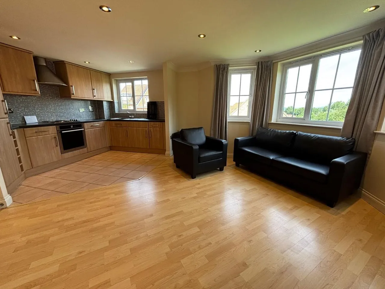 Dingle Close, Radcliffe, Manchester, M26 1UN, photo 3