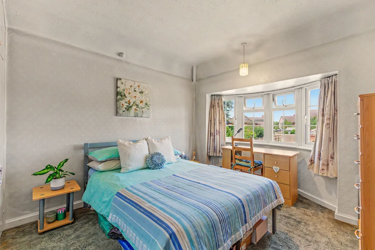 Lichfield Avenue, Evesham, WR11, photo 12