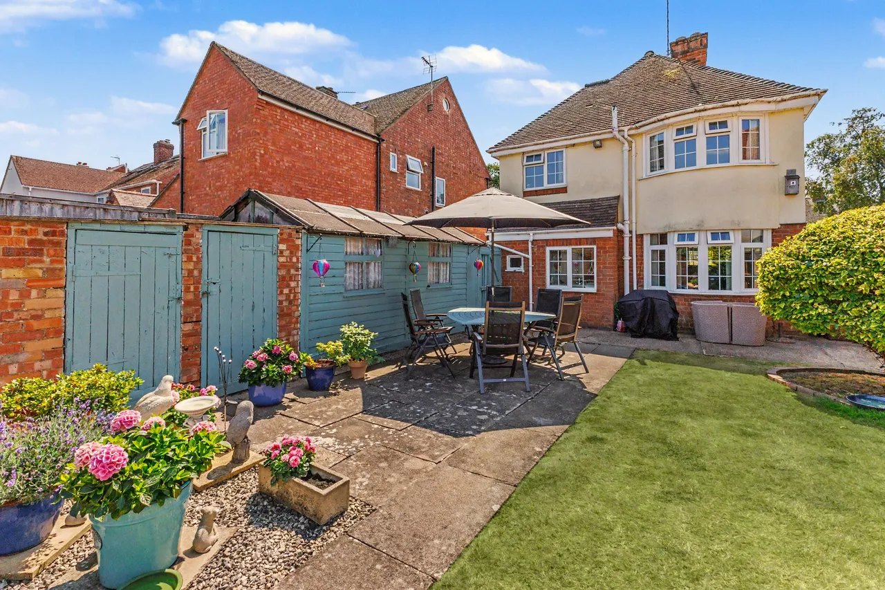 Lichfield Avenue, Evesham, WR11, photo 20