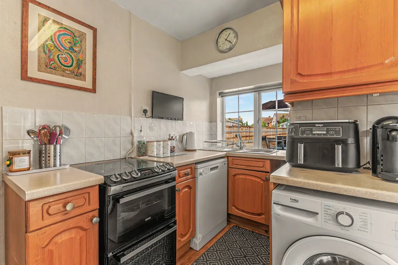 Lichfield Avenue, Evesham, WR11, photo 7