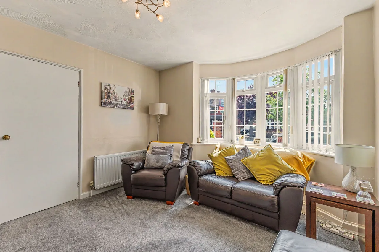 Lichfield Avenue, Evesham, WR11, photo 5
