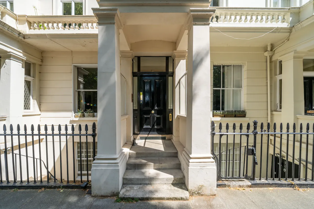 St George's Square, London, SW1V, photo 12