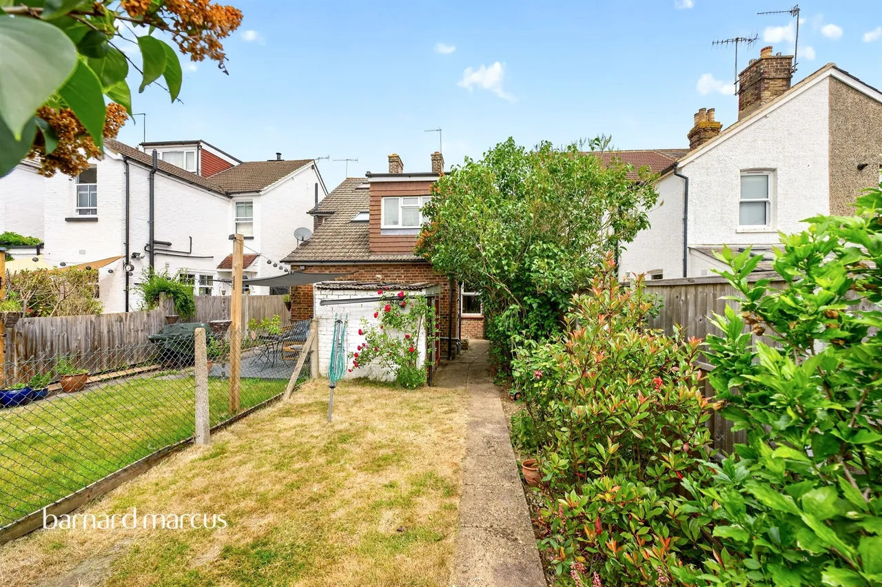 Endsleigh Road, Merstham, RH1, photo 16