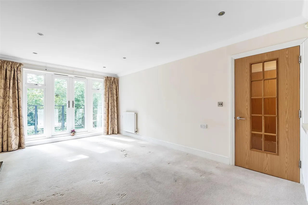 Leatherhead Road, Ashtead, KT21, photo 9