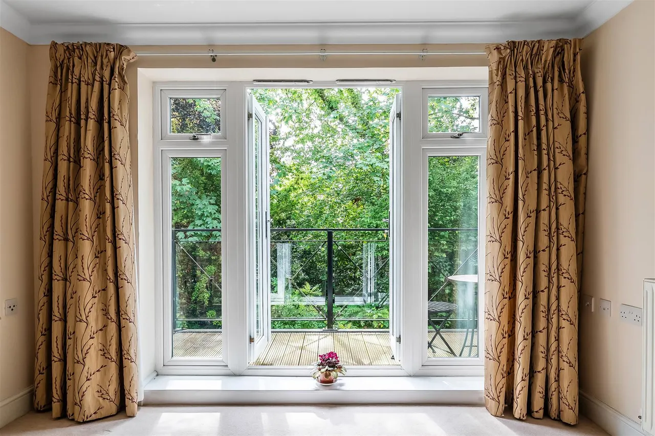 Leatherhead Road, Ashtead, KT21, photo 10