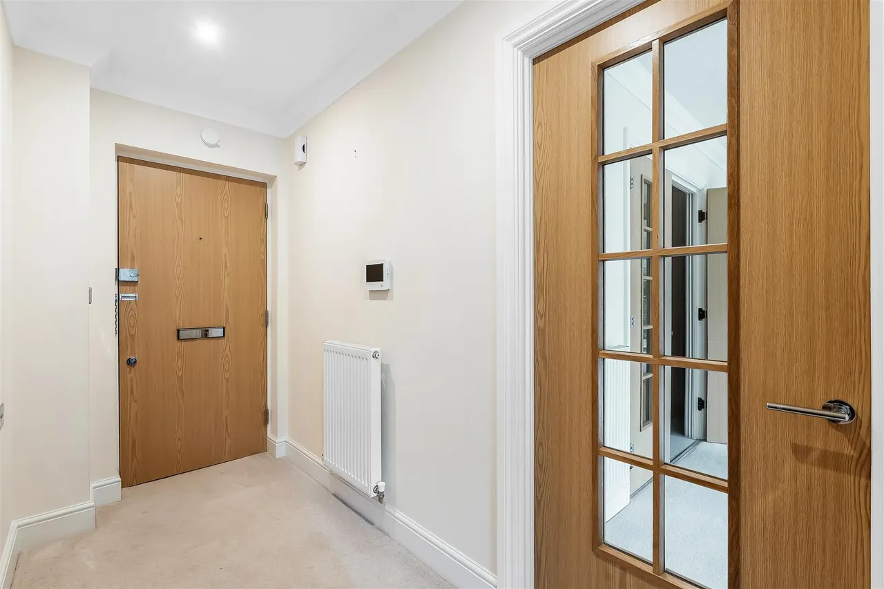 Leatherhead Road, Ashtead, KT21, photo 12