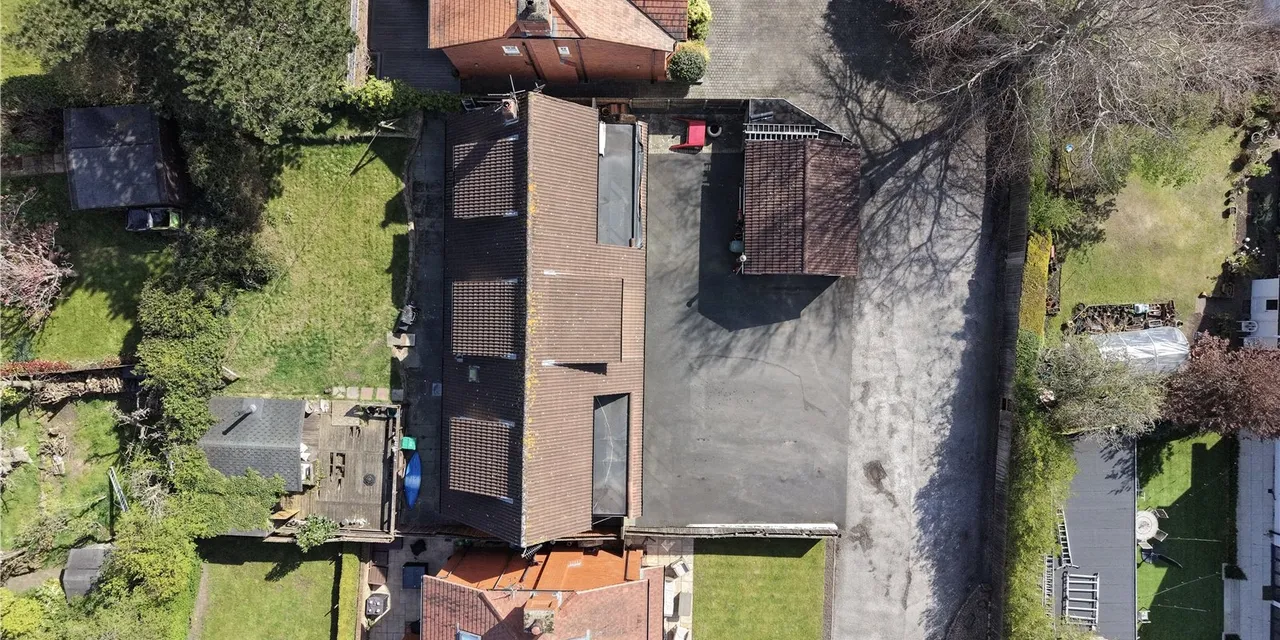 Caldy Park, West Kirby, CH48, photo 2