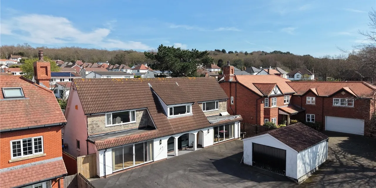 4 bed house for sale, Caldy Park, West Kirby, CH48