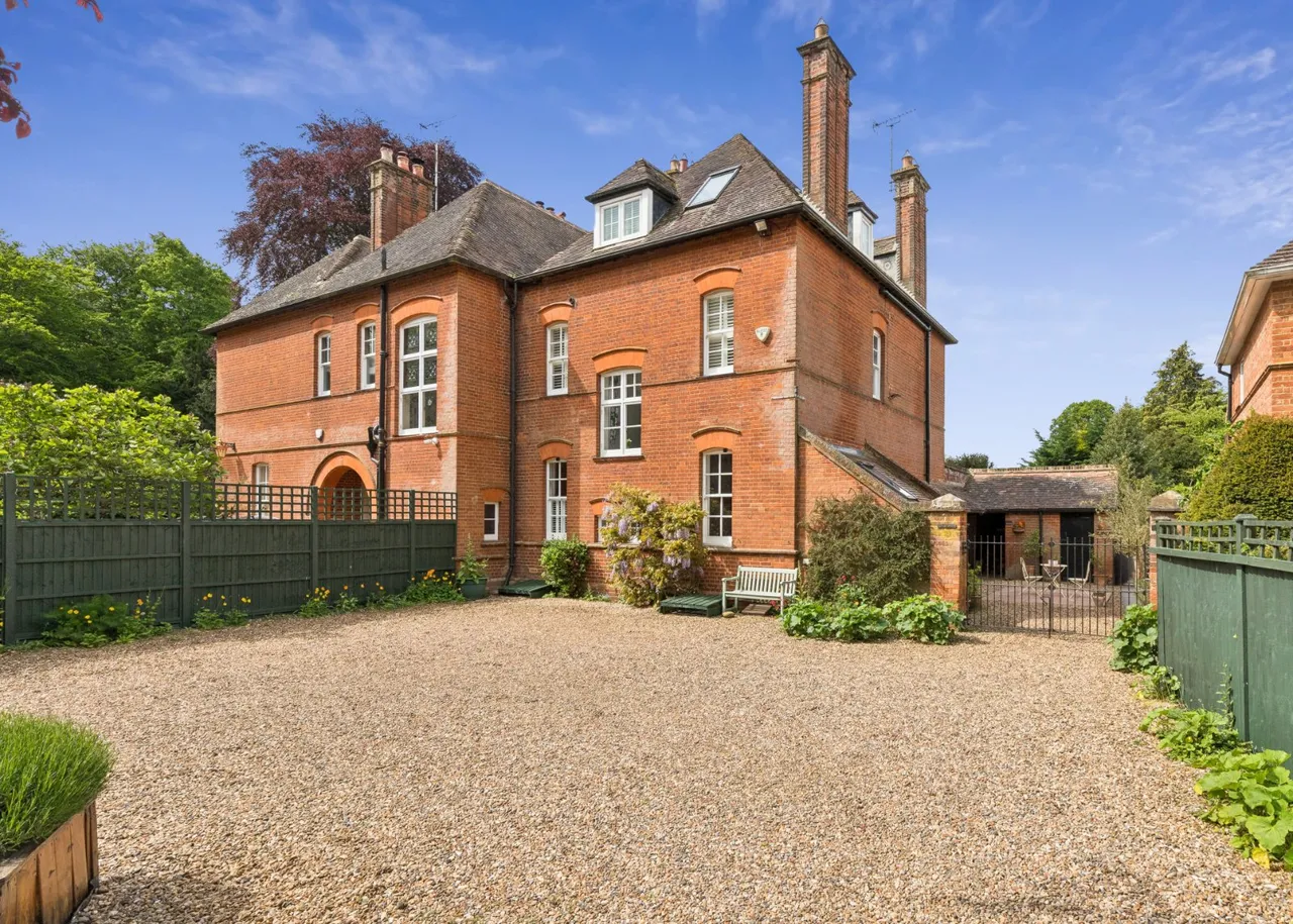 5 bed house for sale, Dene Lane, Aston, SG2