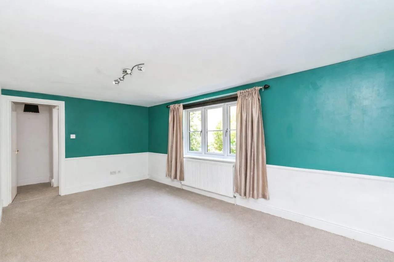 High Street, Lyndhurst, SO43, photo 5
