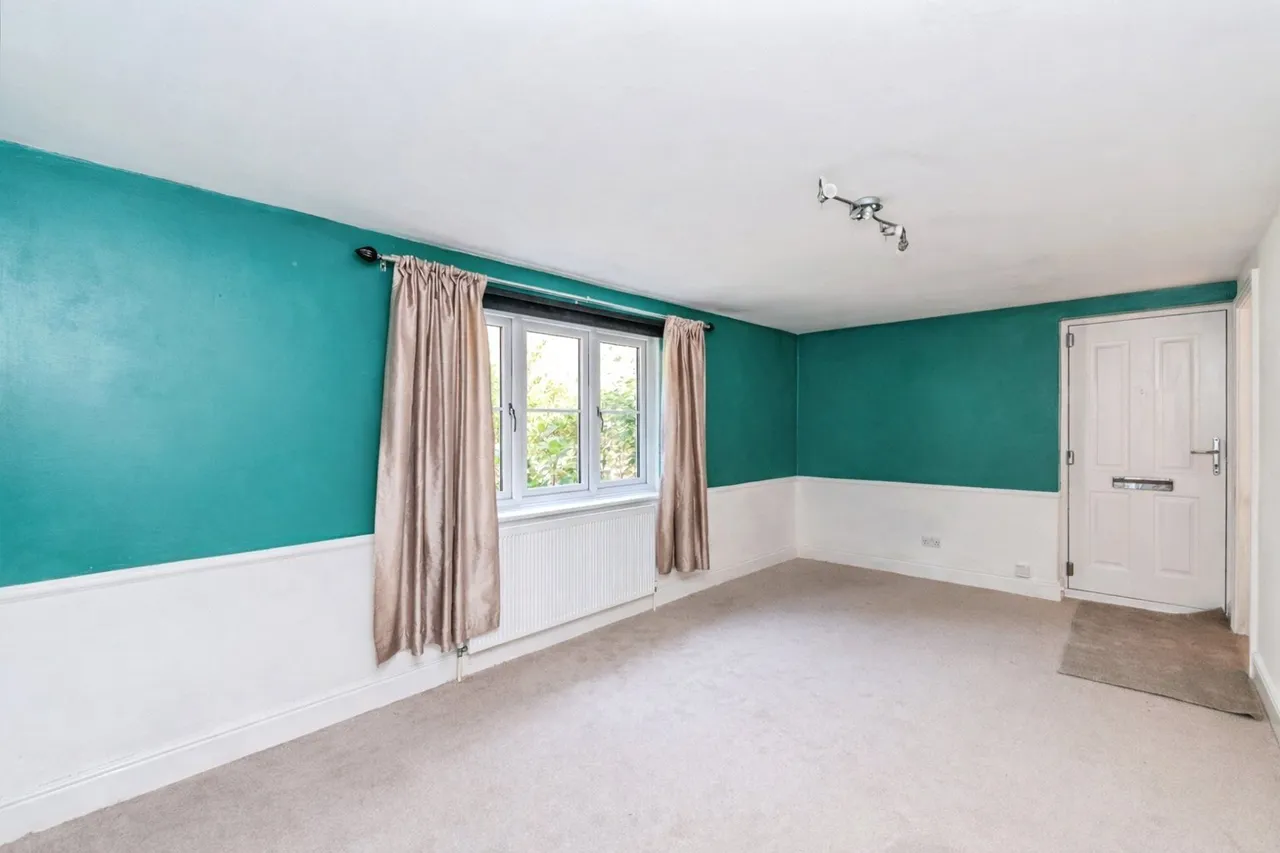 High Street, Lyndhurst, SO43, photo 6