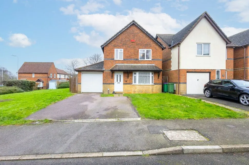 4 bed house for sale, Woodcock Gardens, Hawkinge, CT18