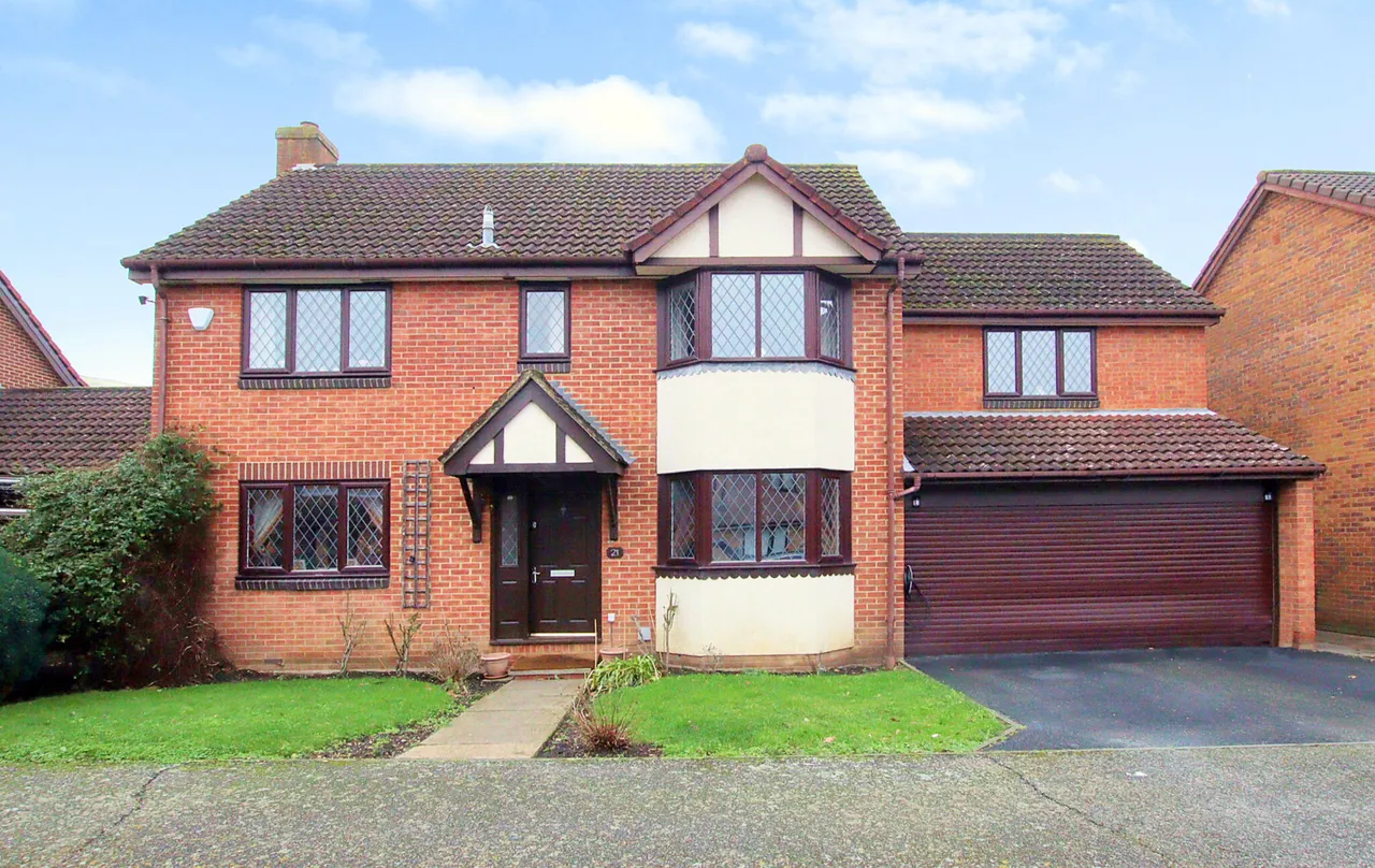 5 bed house for sale — Angelica Gardens, Croydon, Croydon, CR0 8XB