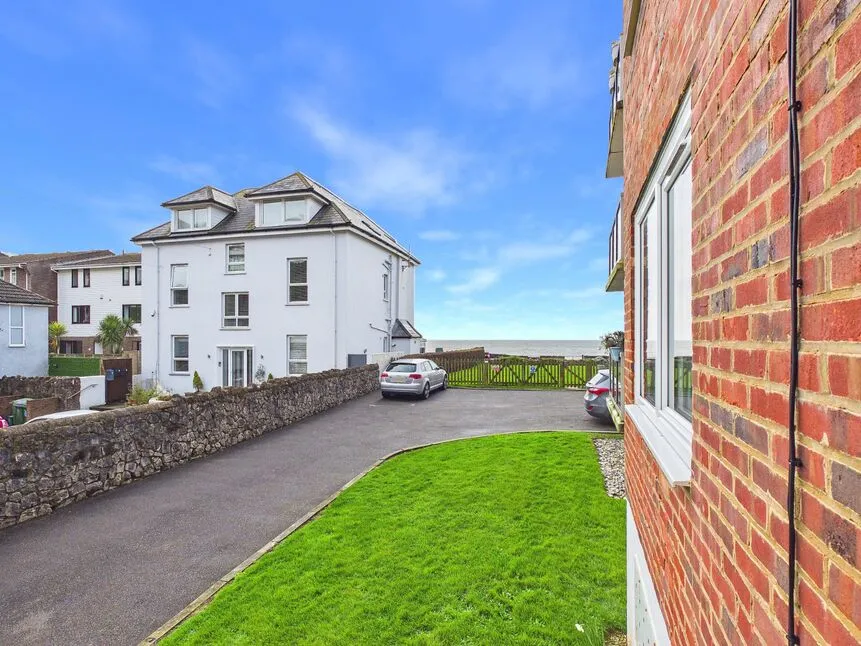 The Riviera, Sandgate, Kent, CT20, photo 12
