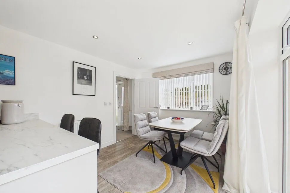 Airedale Walk, Skelton Gate, West Yorkshire, LS9, photo 11