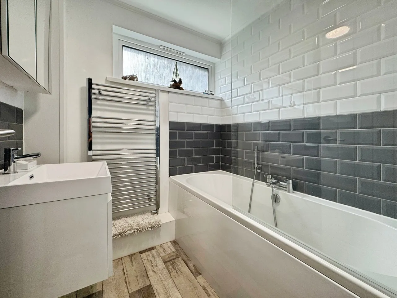The Quay, Looe, PL13, photo 4