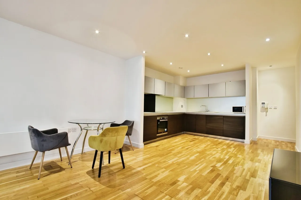 Piccadilly Place, Manchester, M1, photo 9