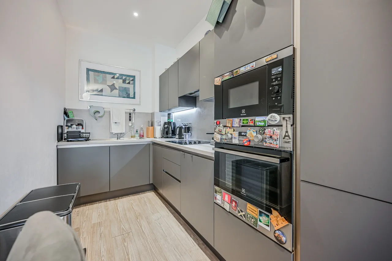 Flat 1, Lyall House, 2 Shipbuilding Way, London, photo 9