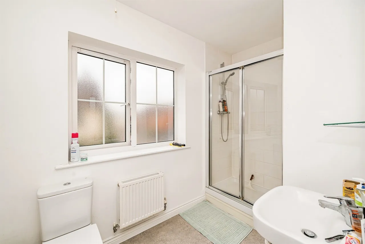 Lambert Road, AYLESBURY, photo 10