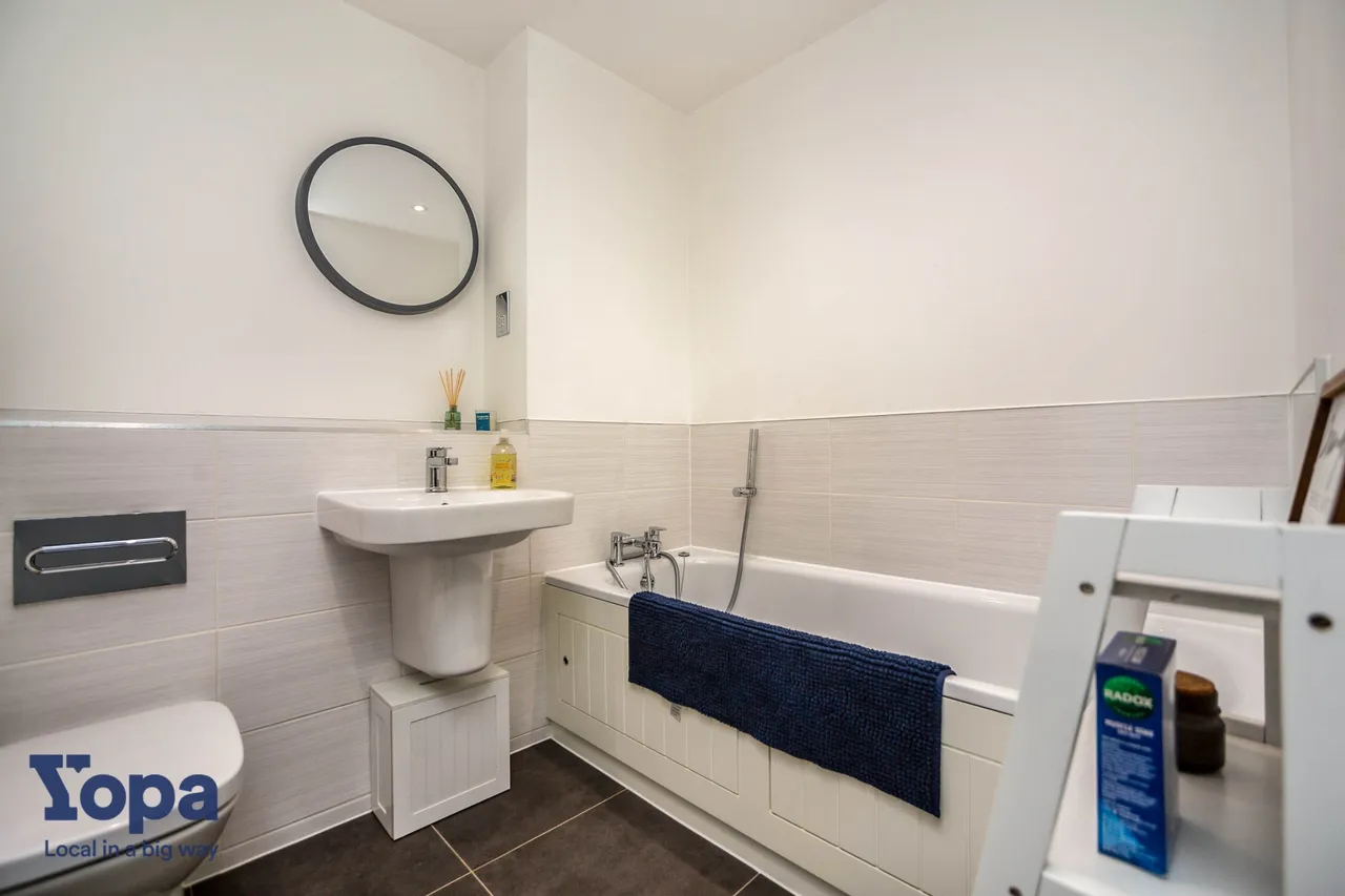 Smedley Road, Faversham, ME13, photo 16