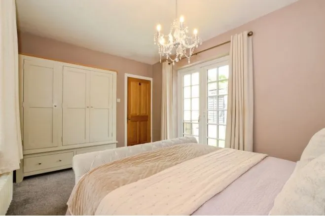Watling Street, Radlett, WD7, photo 20