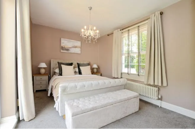 Watling Street, Radlett, WD7, photo 17