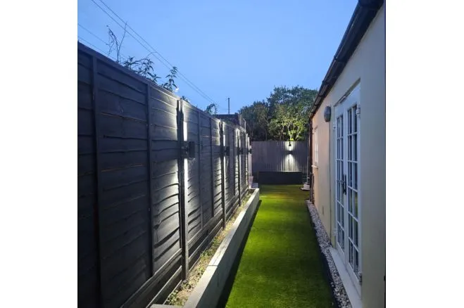 Watling Street, Radlett, WD7, photo 23