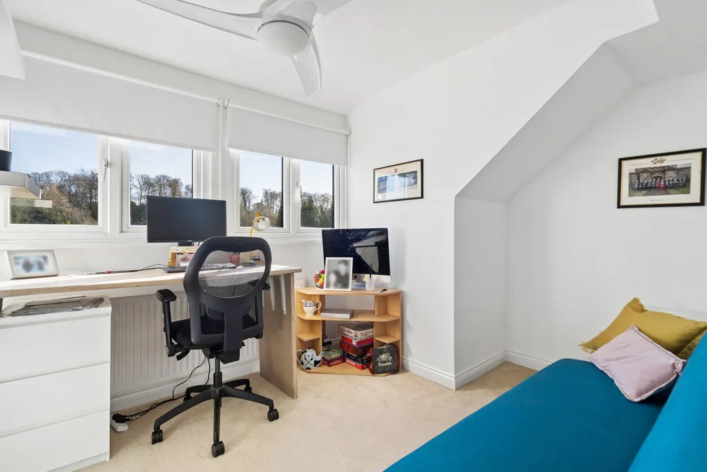 Kingsley Drive, Marlow Bottom SL7 3QR, photo 7