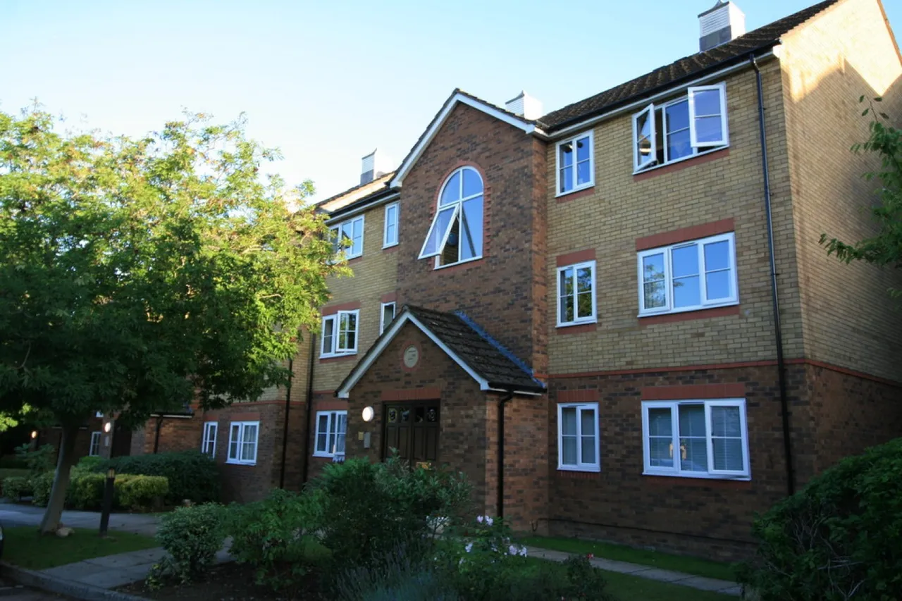 Birkheads Road, Reigate, photo 8