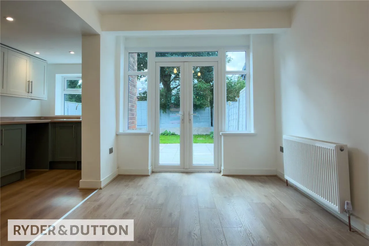 Walker Road, Chadderton, OL9, photo 9