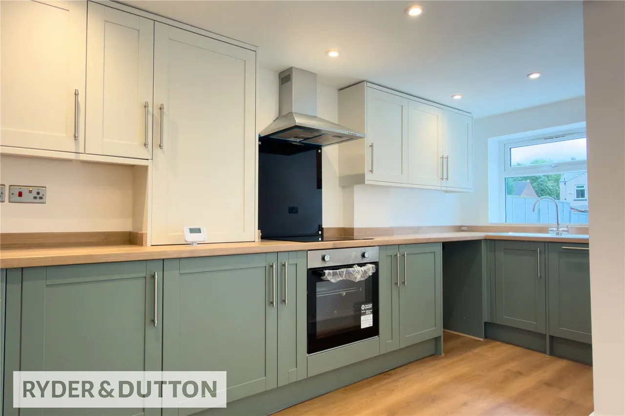 Walker Road, Chadderton, OL9, photo 6