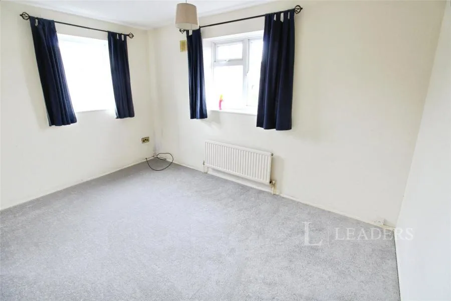 Barnston Close, Luton, LU2, photo 6