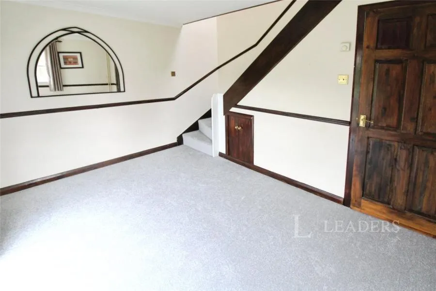 Barnston Close, Luton, LU2, photo 5