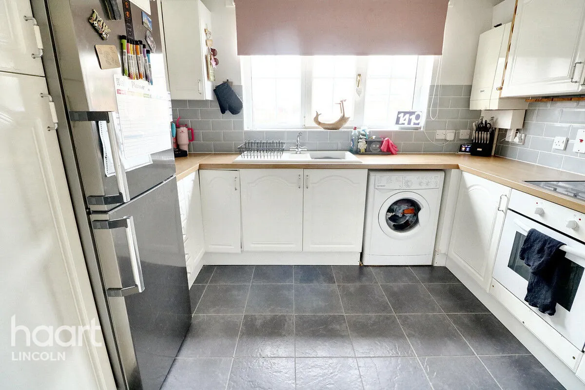 Monckton Way, Dunholme, LN2, photo 3
