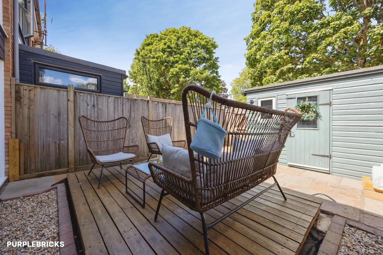 Beaumont Square, Cranleigh, GU6, photo 41