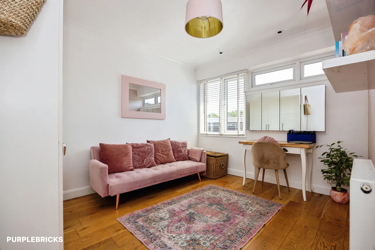 Beaumont Square, Cranleigh, GU6, photo 38