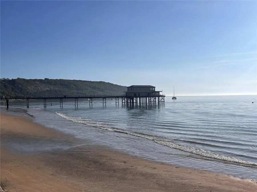 Madeira Road, Totland Bay, PO39, photo 7