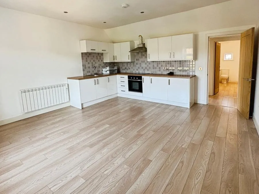 Madeira Road, Totland Bay, PO39, photo 2