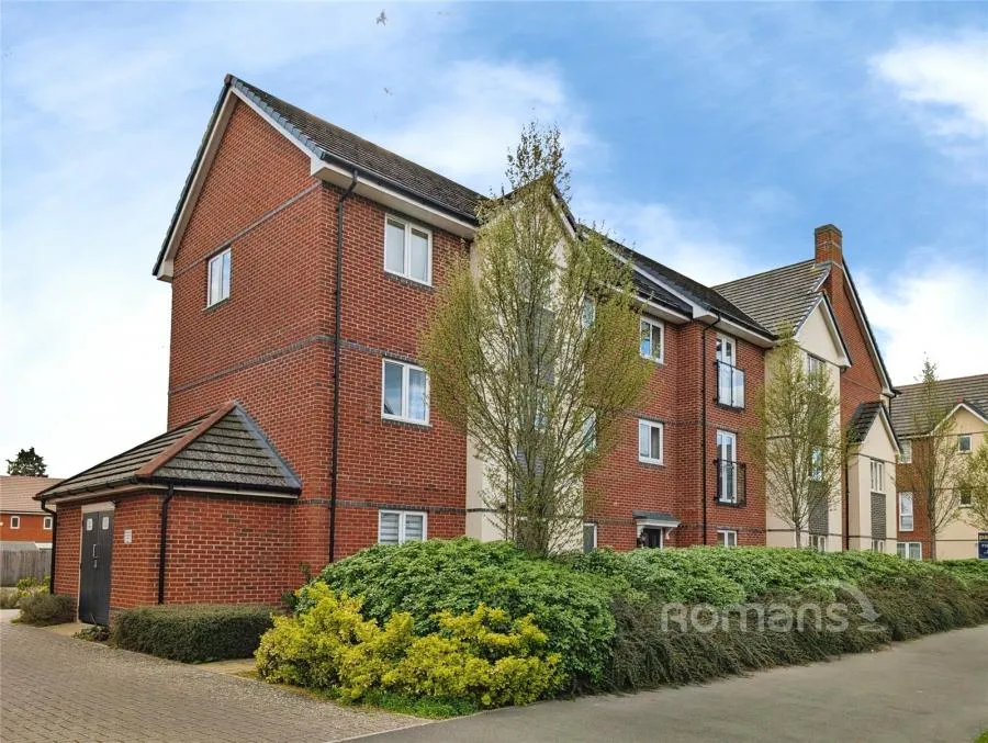 1 bed flat for sale, Fullbrook Avenue, Spencers Wood, RG7