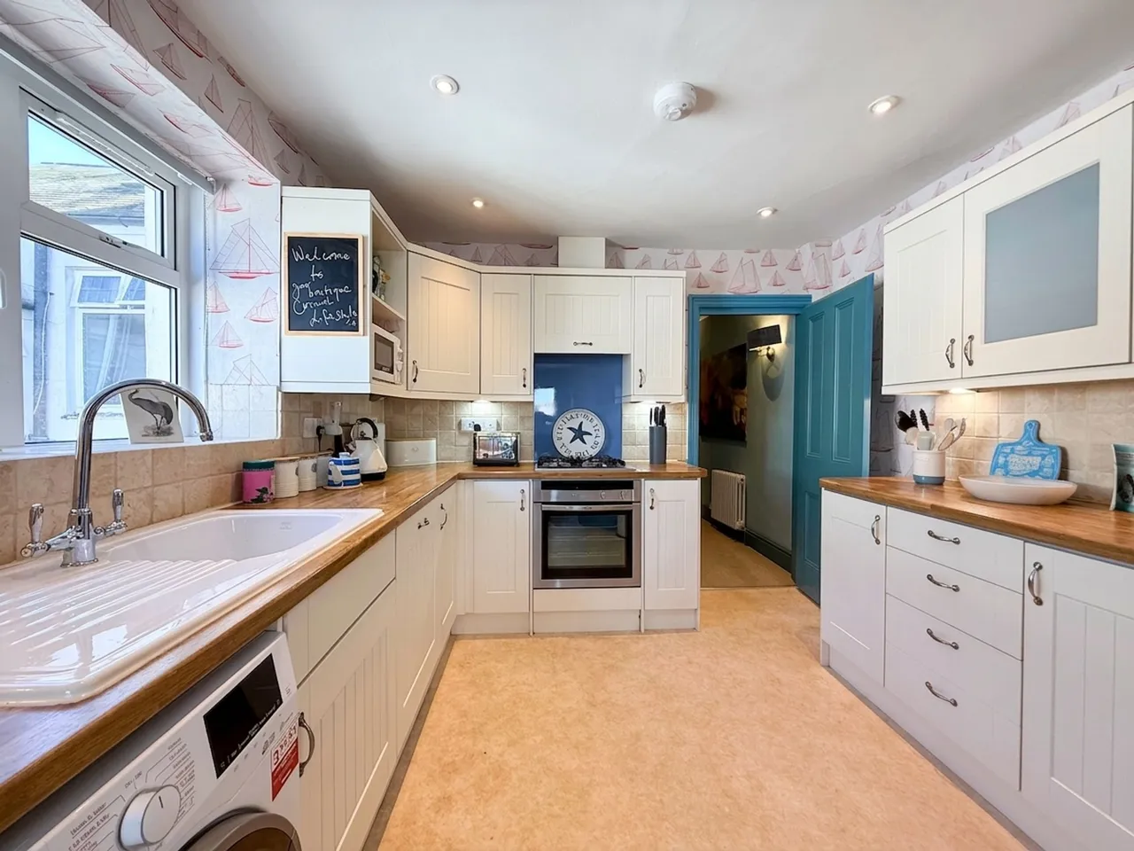 Gyllyngvase Terrace, Falmouth, TR11, photo 5