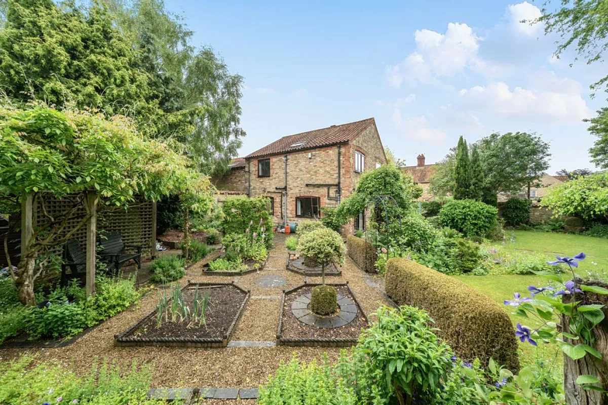 Church Lane, Navenby, photo 24