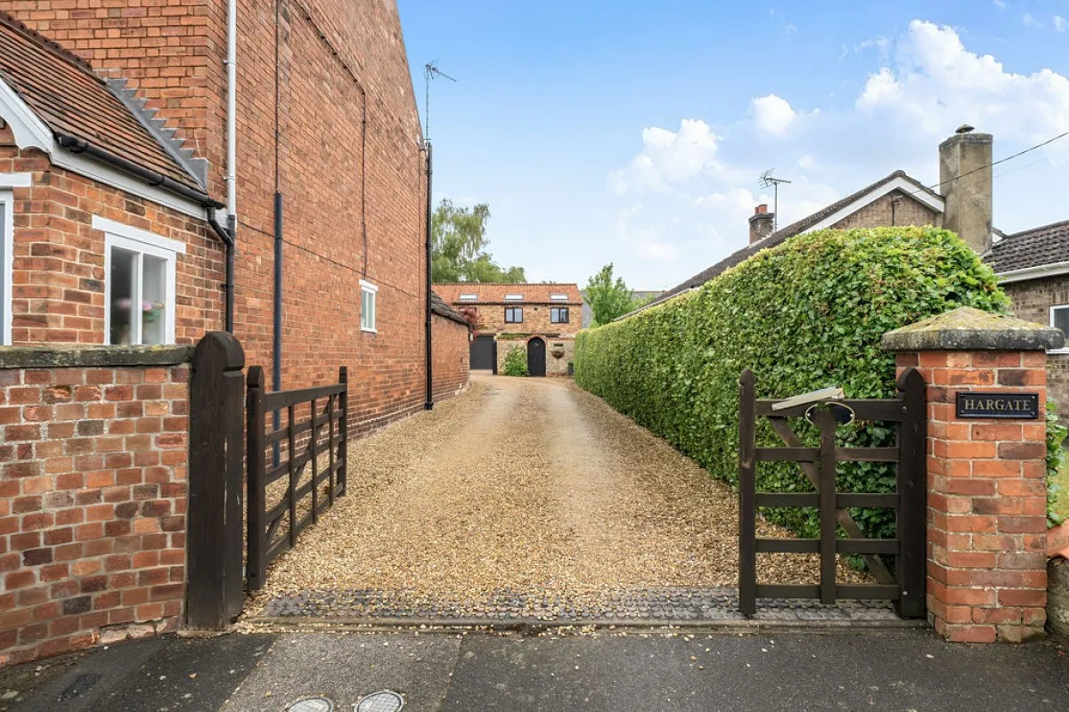 Church Lane, Navenby, photo 20