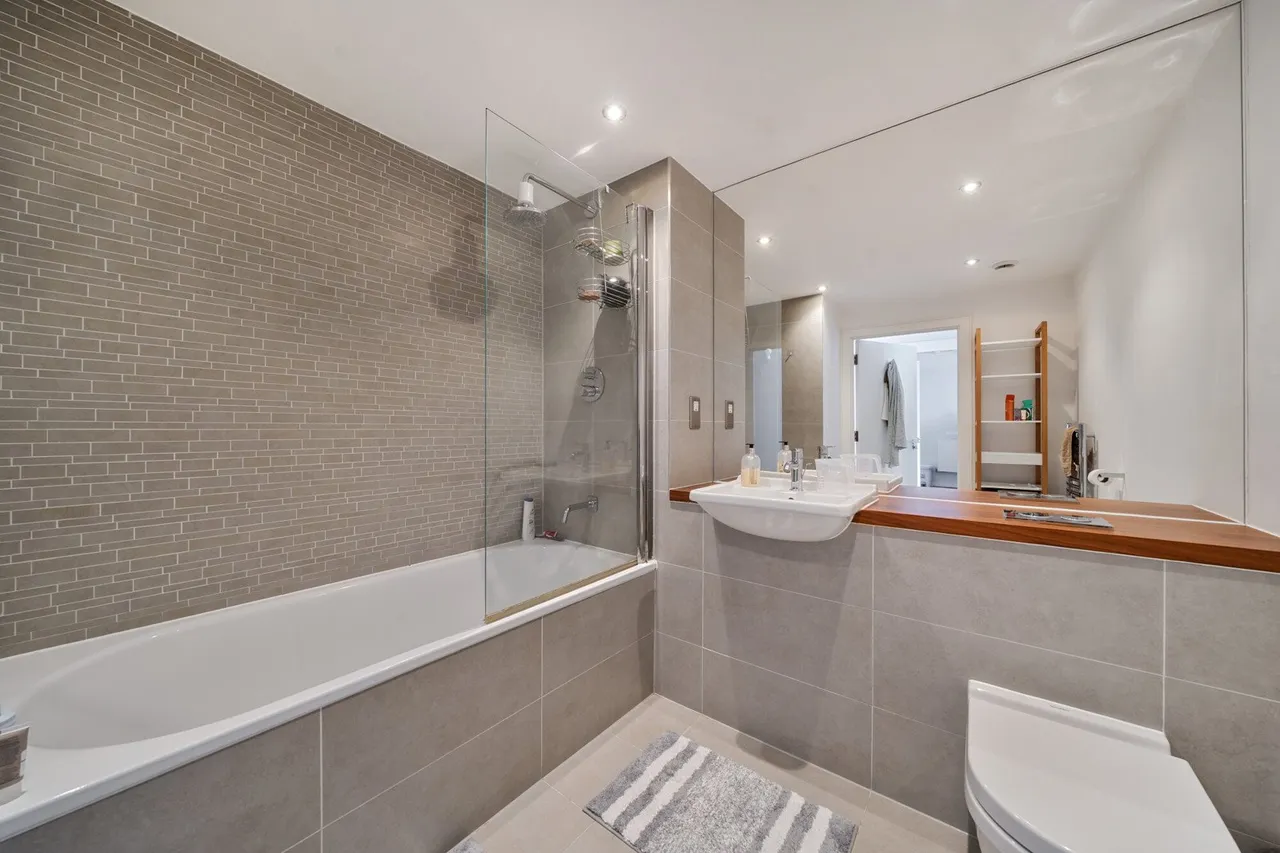 Eythorne Road, SW9, photo 17
