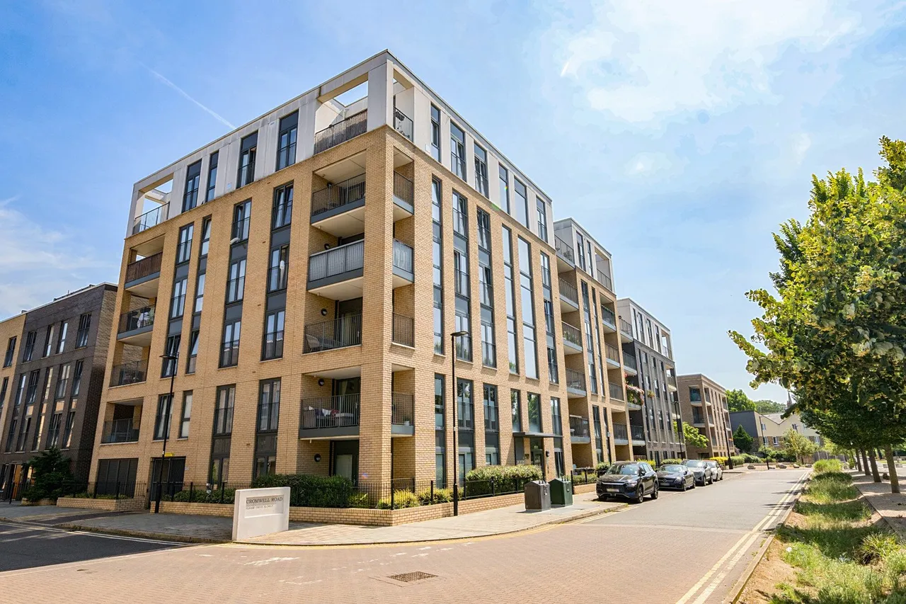 2 bed flat for sale — Eythorne Road, SW9