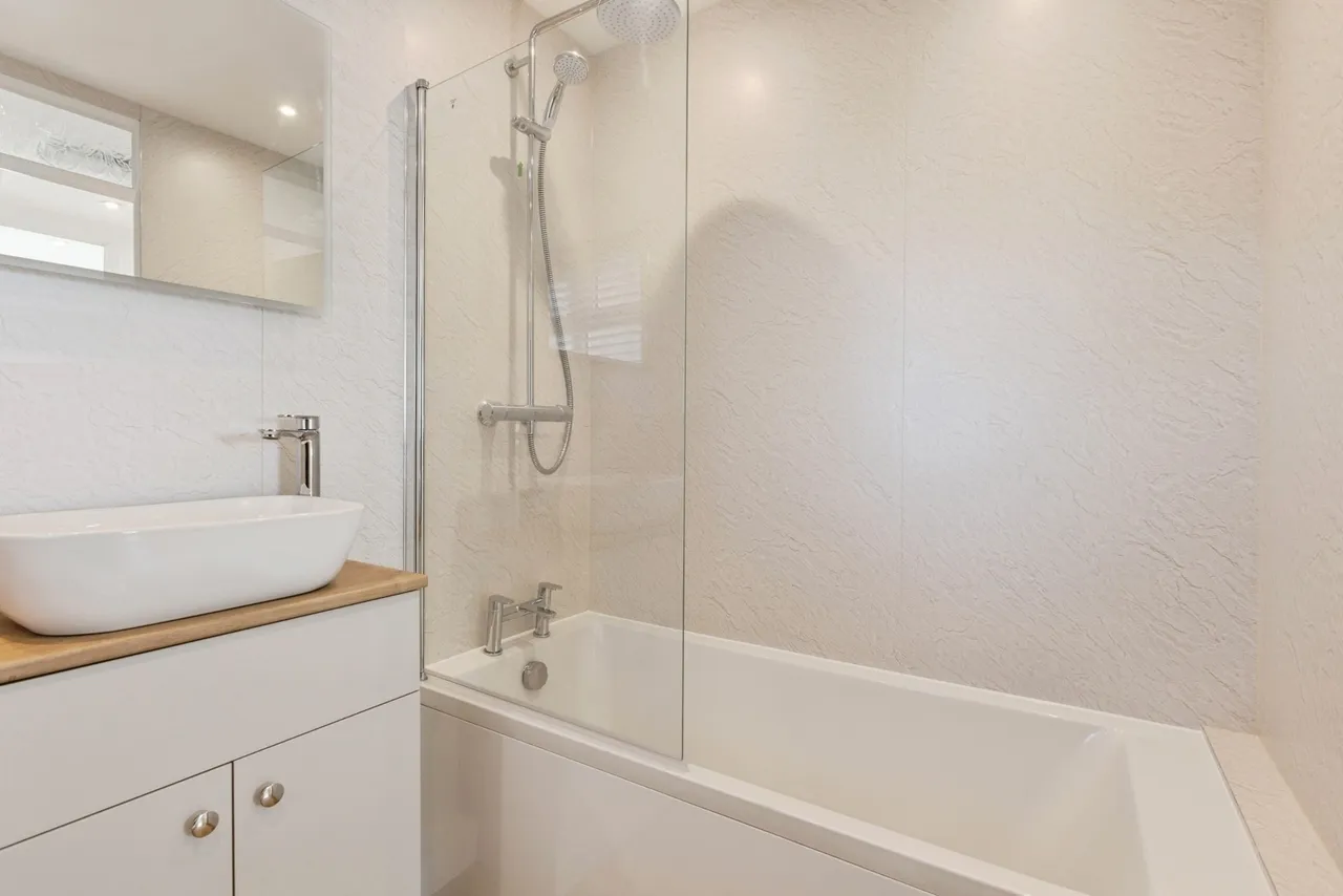 Arlington Close, Attleborough, NR17, photo 9