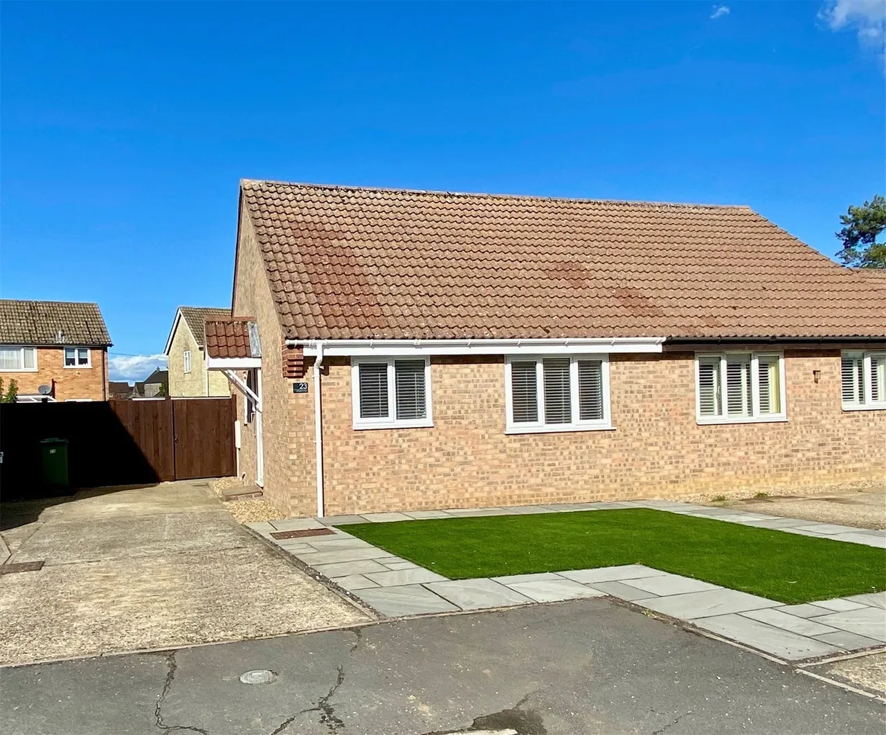 2 bed house for sale, Arlington Close, Attleborough, NR17
