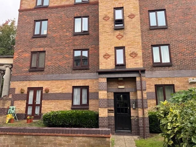 1 bed flat to rent, Berlington Court, BS1