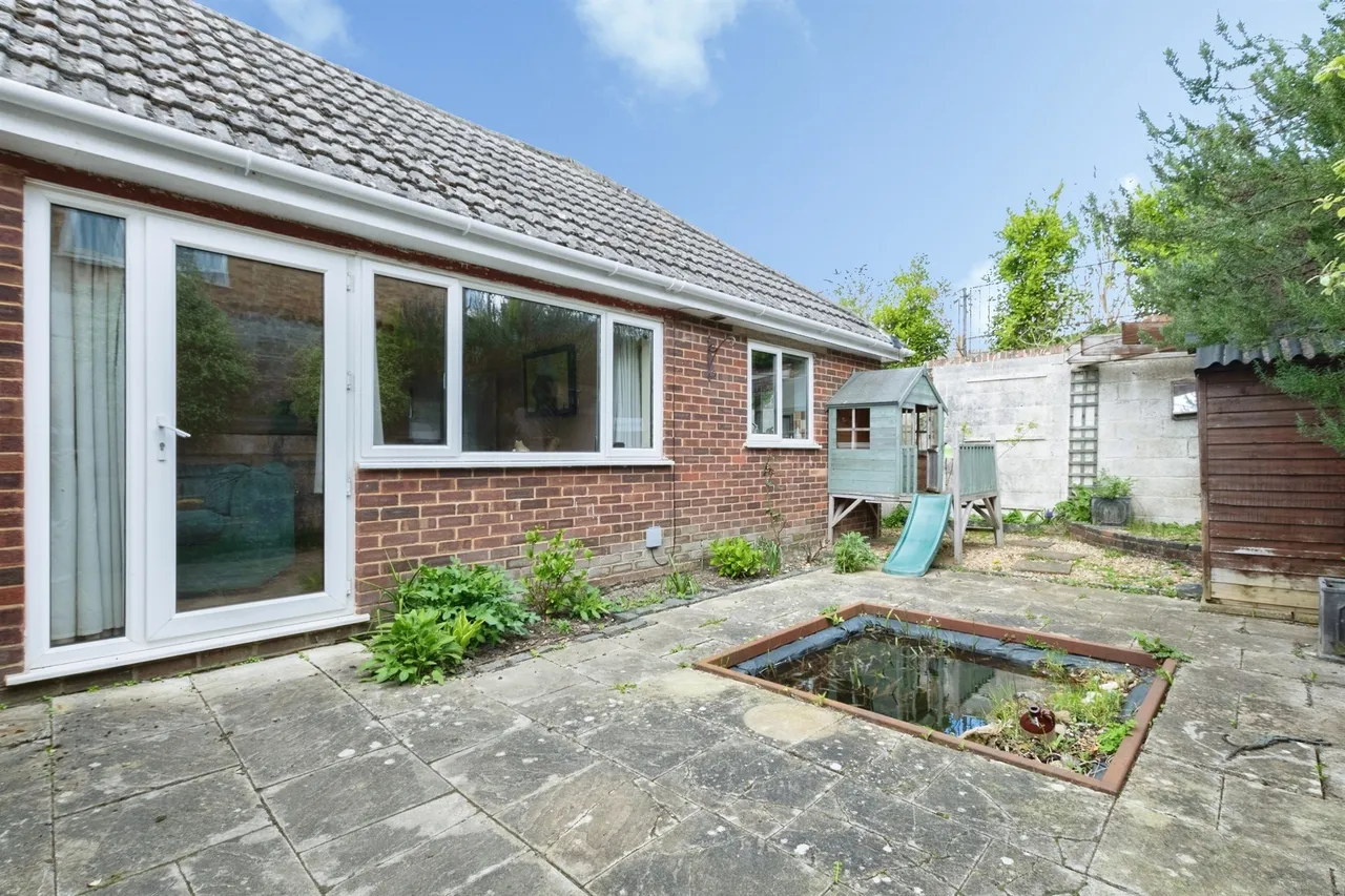 Herbert Road, Woodfalls, Salisbury, photo 9