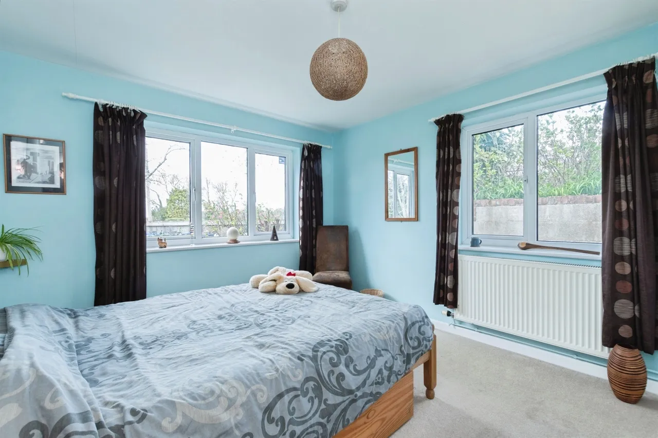 Herbert Road, Woodfalls, Salisbury, photo 5